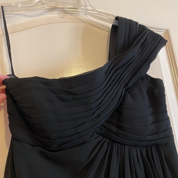 NWT Nicole Miller Black One Shoulder Chiffon Silk Dress. Size 4. - Picture 4 of 14